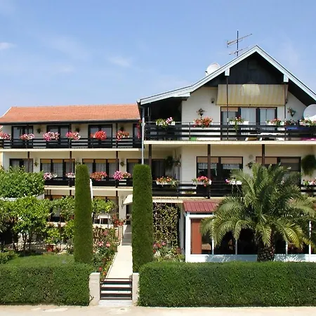 In With Balcony, Air Conditioning, Wi-fi * Vodice
